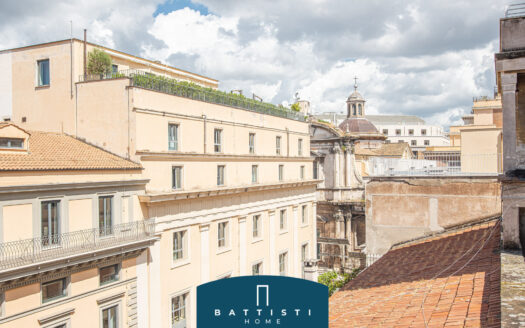 Ad. Piazza Barberini – Attico in posizione di prestigio