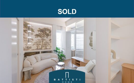 Parioli – Bright renovated three-room apartment