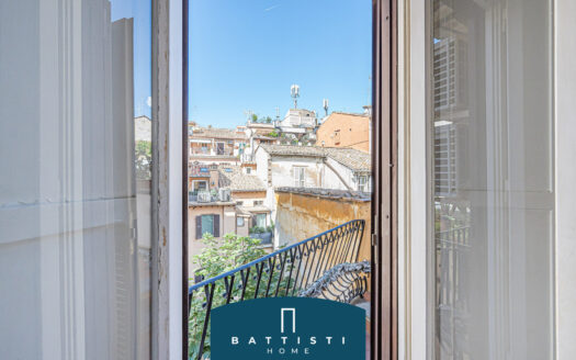 Ad. Via del Babuino – Appartamento con terrazza