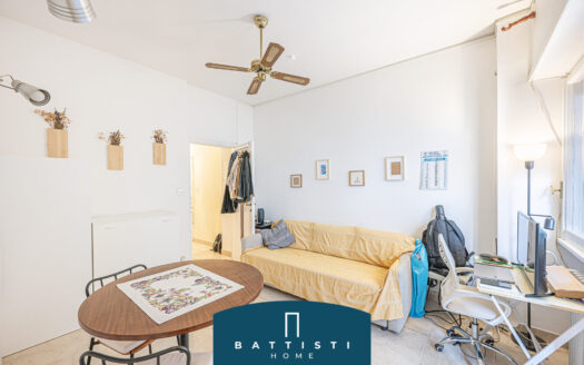 Ad. Piazza Bologna – Monolocale con balcone